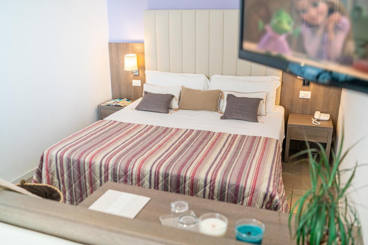 Hotel Karinzia Caorle Esterno foto