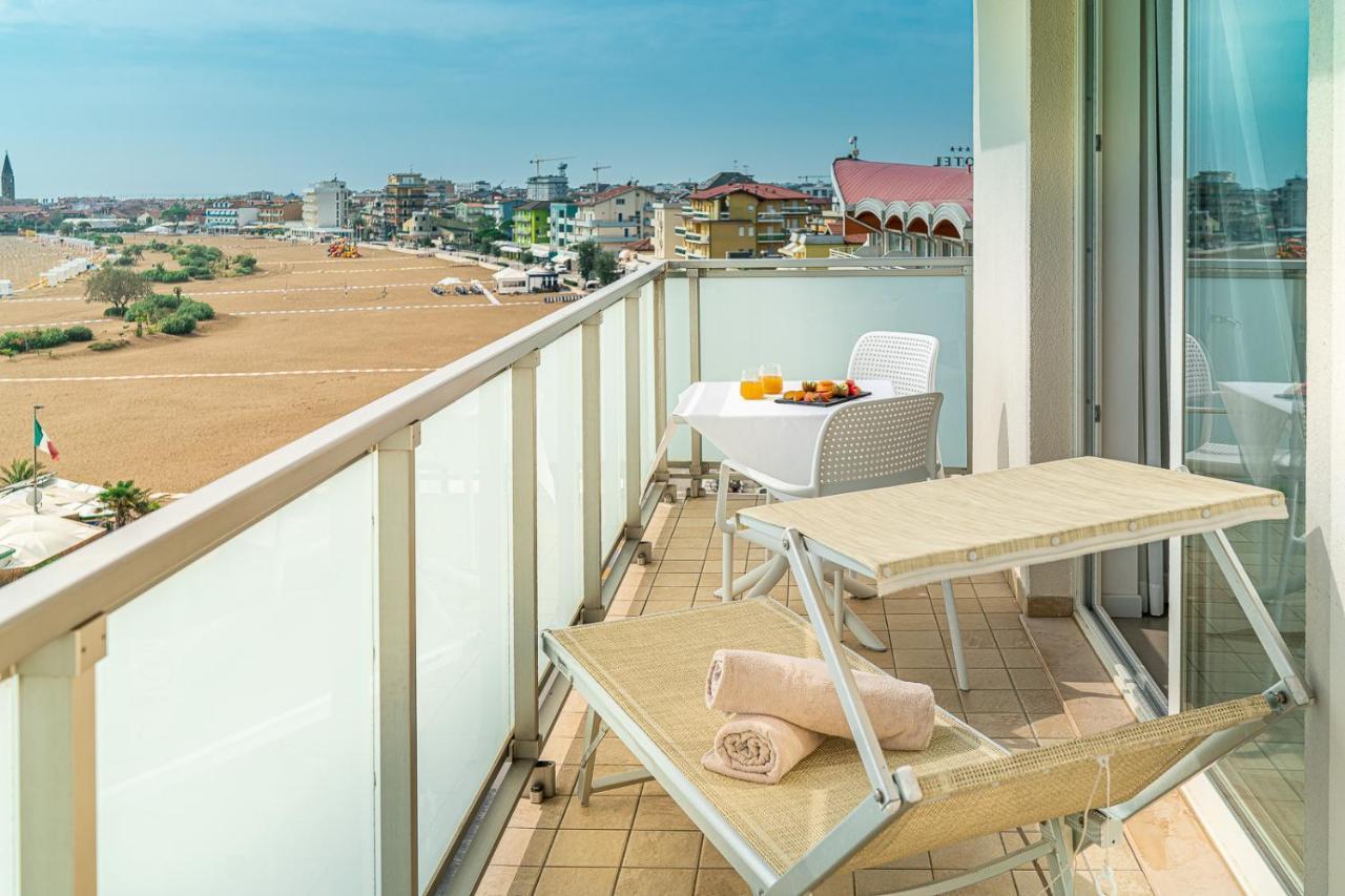 Hotel Karinzia Caorle Esterno foto